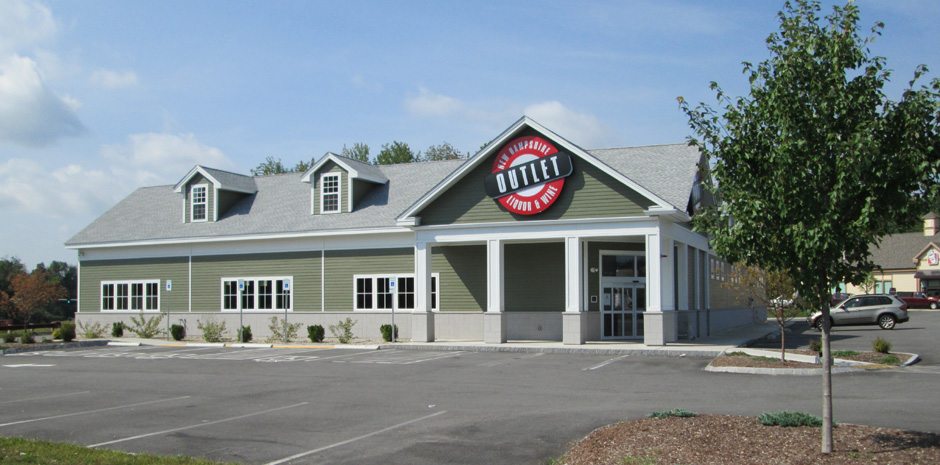 Hillside Shops at Bedford