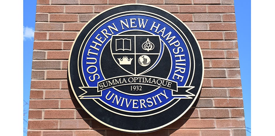SNHU New Campus Entrance & Archway