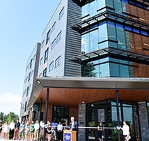 August 29th Ribbon Cutting Ceremony for SNHU’s new 5-story, 382-bed Kingston Hall