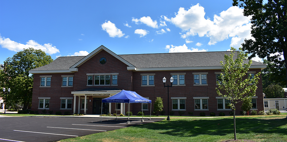 Saint Anselm College Savard Welcome Center - Manchester, NH