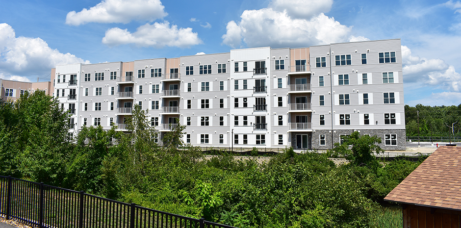 The Chandler Apartments - Bedford, NH